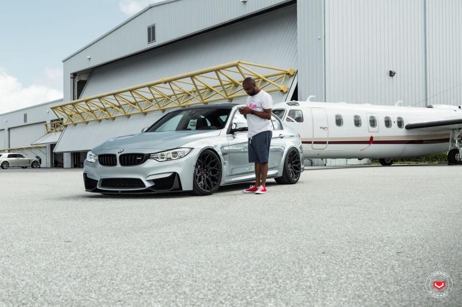  BMW M3 Sedan on Vossen Wheels (S17-01) 2018 года  (фото 14 из 33)